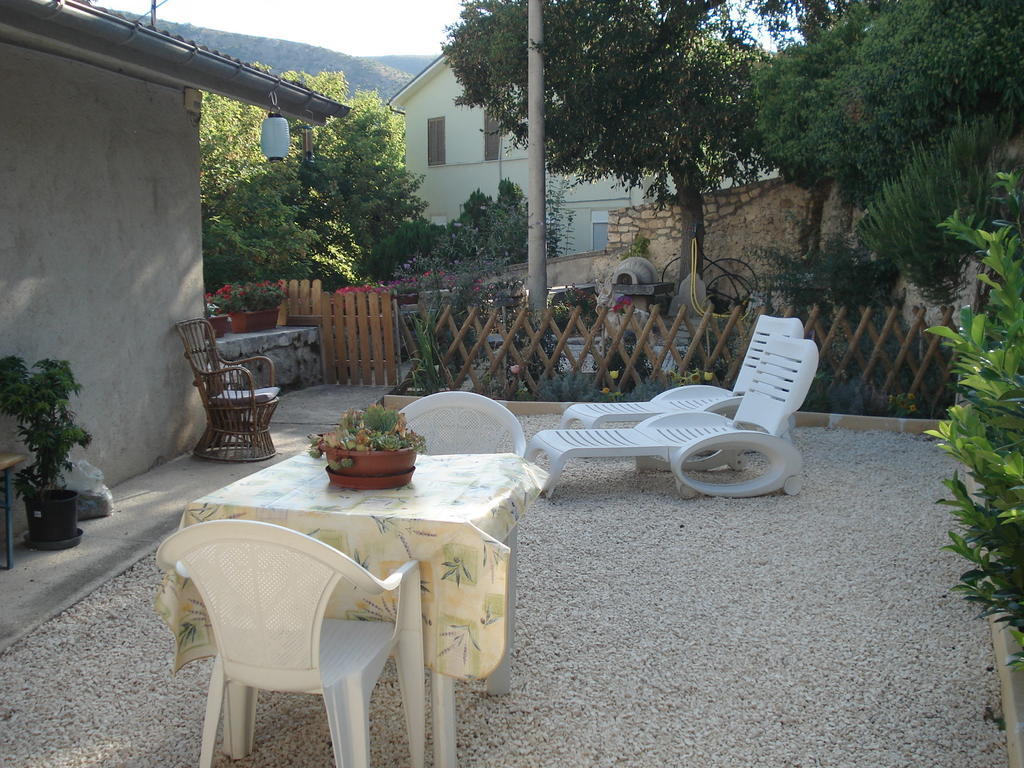 Bed and Breakfast Abruzzo Segreto Navelli Exterior foto